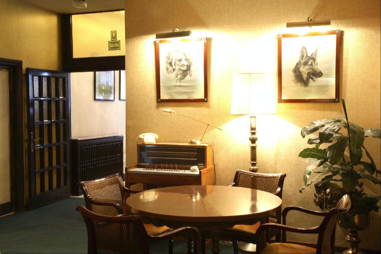 Monclus Hotel Palencia Luaran gambar